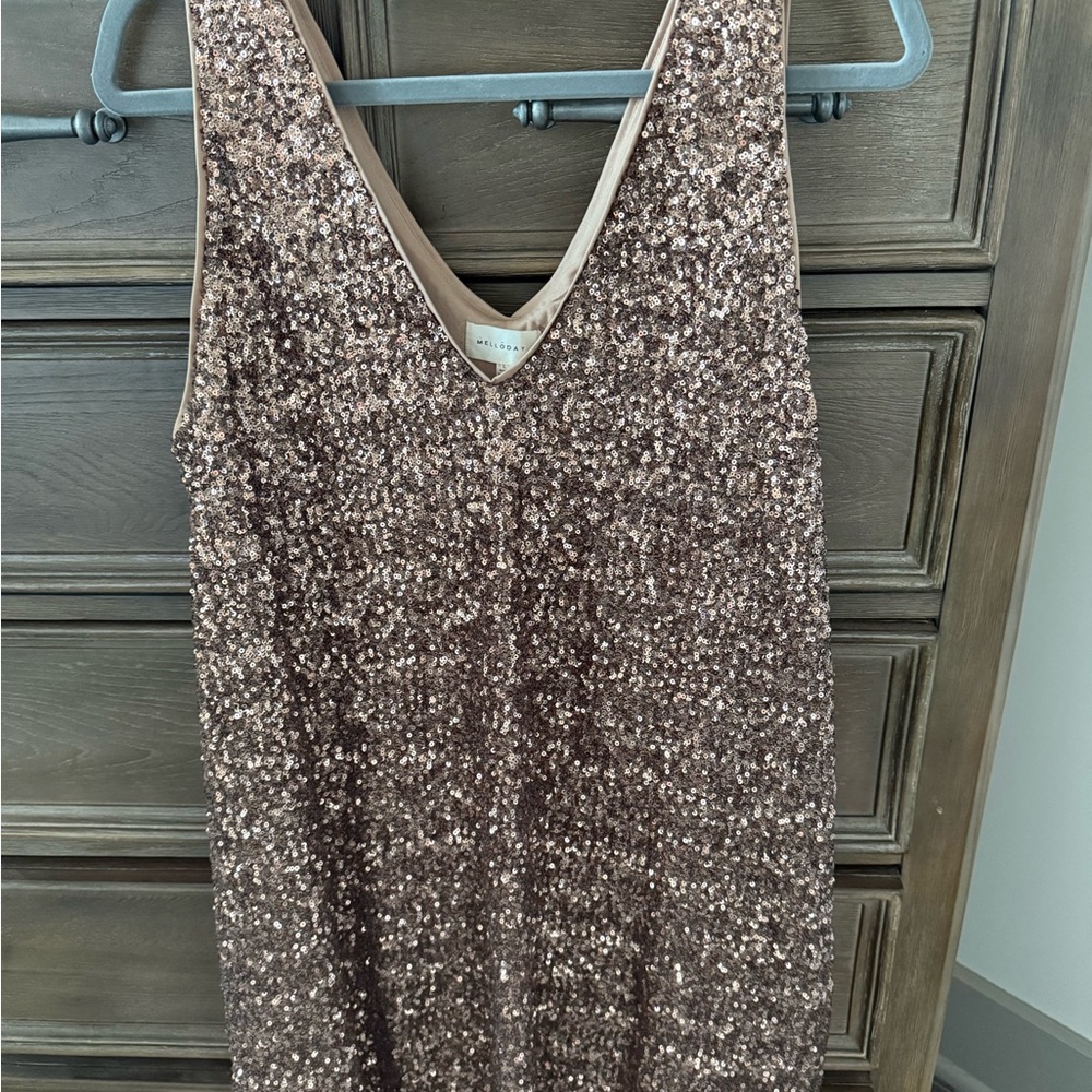 MELLODAY Bronze Sequin Top